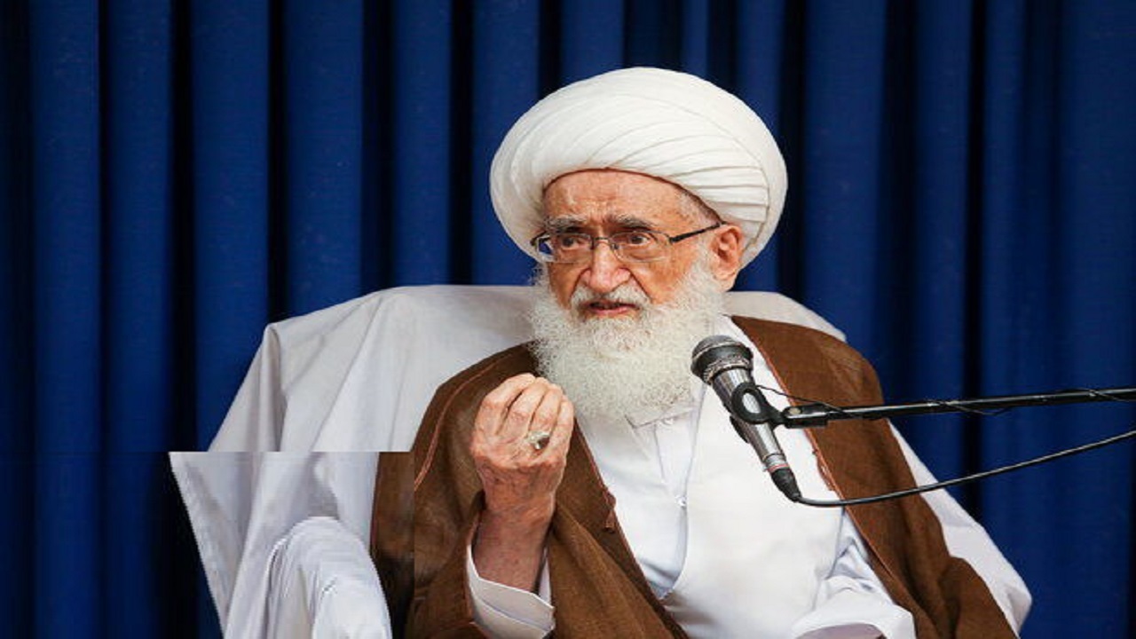 انقلاب اسلامی و کار امام (ره) کهنه نخواهد شد