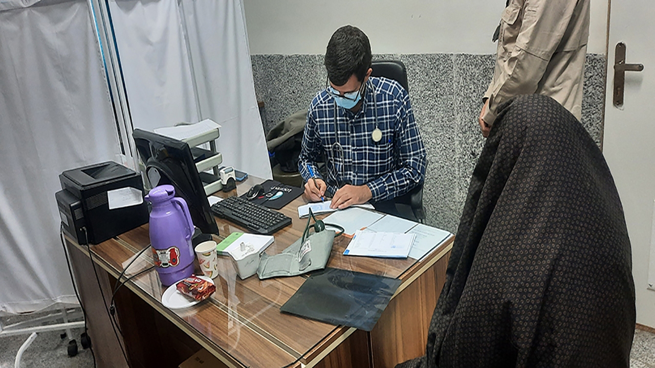 بر پایی اردوی جهادی دانشگاه علوم پزشکی کرمان در کوهبنان