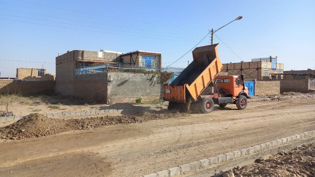 آسفالت معابر شهرستان صالح آباد