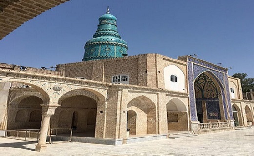 جلوه های زیبای گذر شاه حمزه در قم