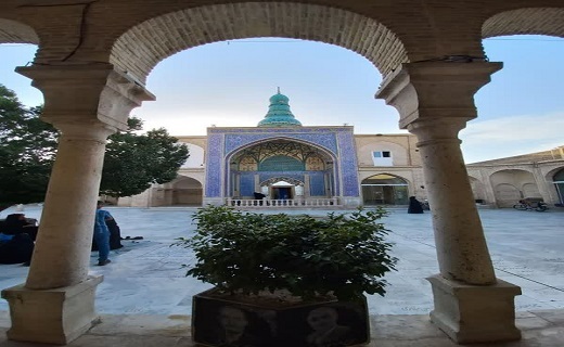 جلوه های زیبای گذر شاه حمزه در قم