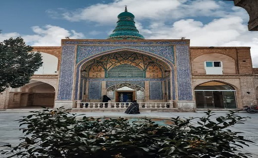جلوه های زیبای گذر شاه حمزه در قم