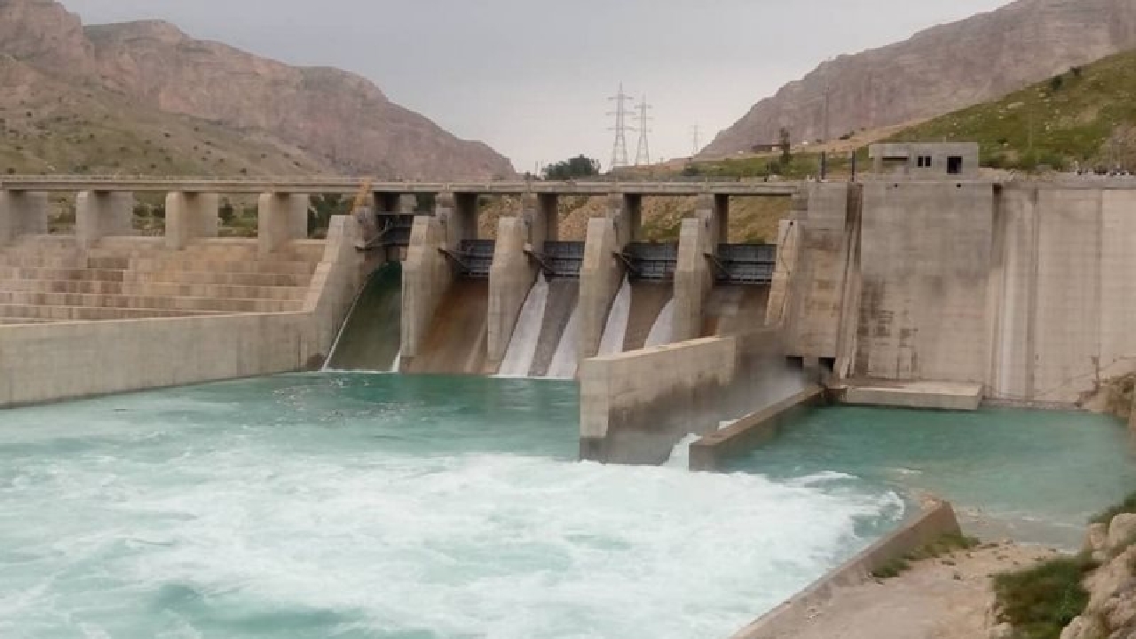 رهاسازی آب از سد مارون با دبی ۷۵ متر مکعب برثانیه

 