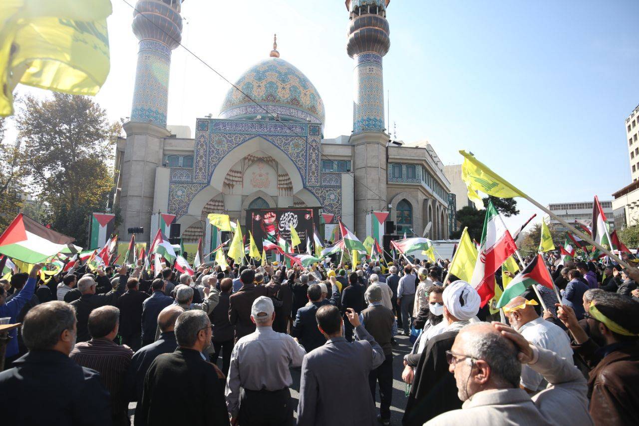 تجمع بزرگ هیات رزمندگان اسلام برای حمایت از مردم مظلوم فلسطین در تهران