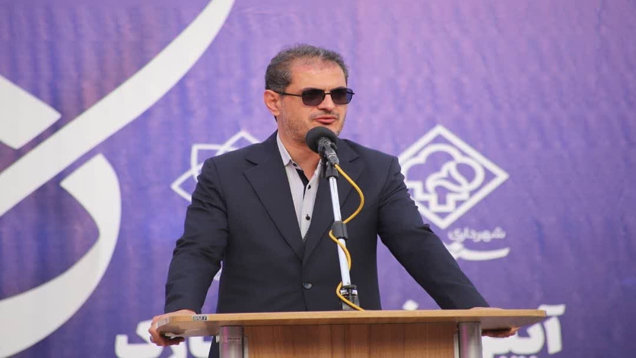 امروز برادری و دوستی محور خدمت به مردم در کردستان است