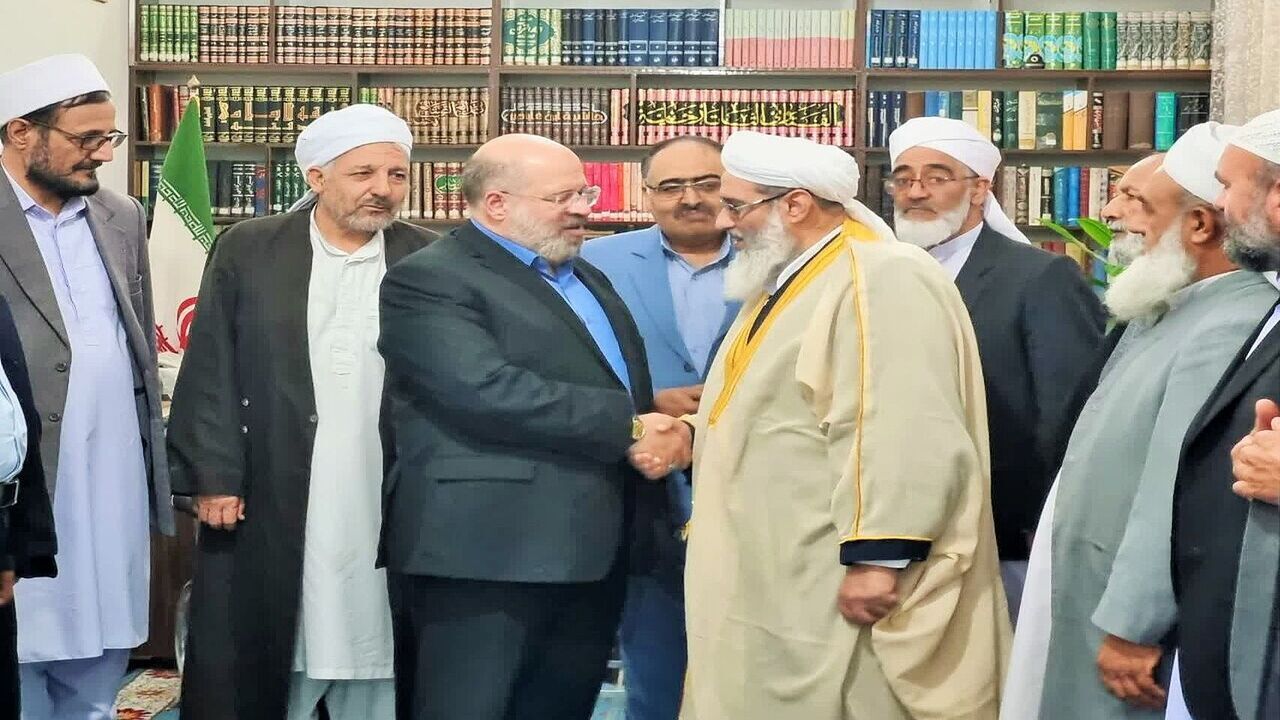سکوت کشورهای عربی در مقابل جنایتهای رژیم صهیونسیتی محکوم است