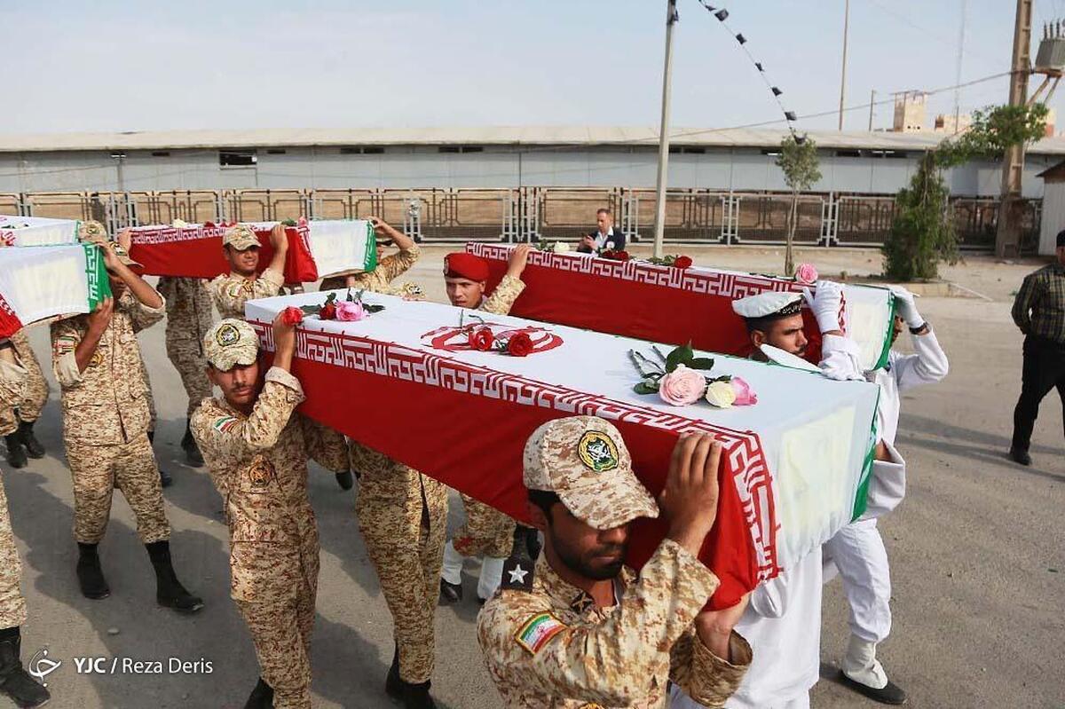 آئین استقبال از پیکر پاک هشت شهید گمنام دفاع مقدس در شیراز