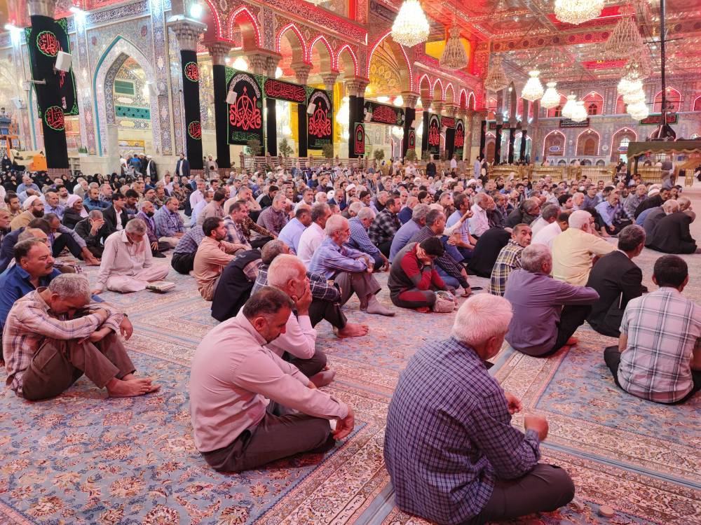 مراسم بعثه مقام معظم رهبری در حرم امام حسین (ع)
