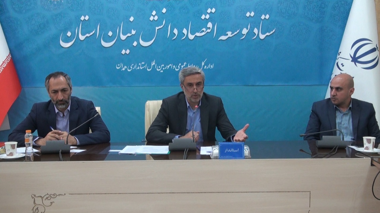دانشگاه‌ها باید به مشکلات جامعه نگاه ماموریت محور داشته باشند