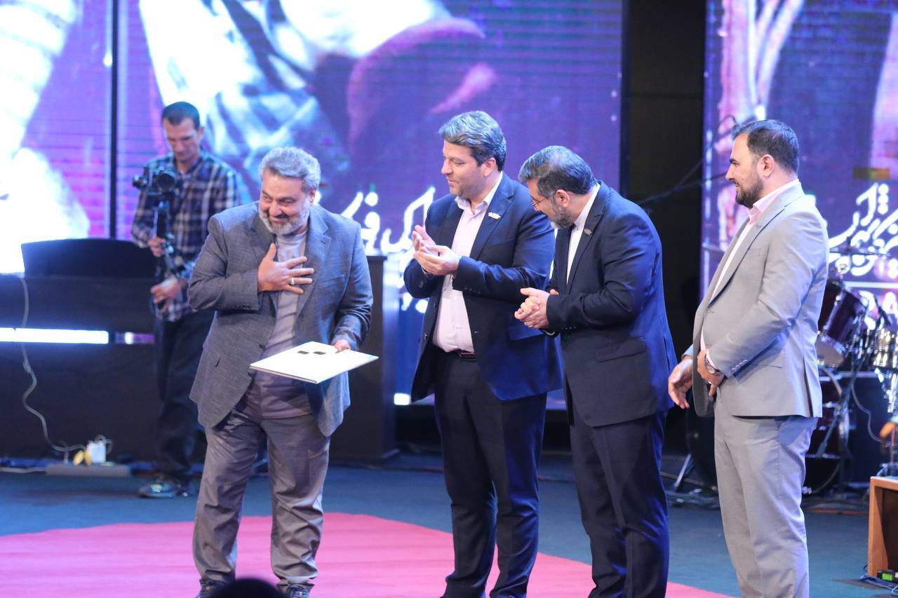 بزرگداشت داریوش یاری در جشنواره فیلم کوتاه