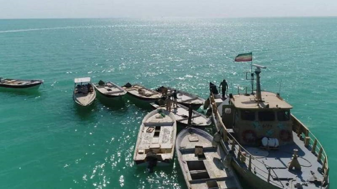 کشف محموله میلیاردی سوخت قاچاق در مرزهای آبی سیستان و بلوچستان