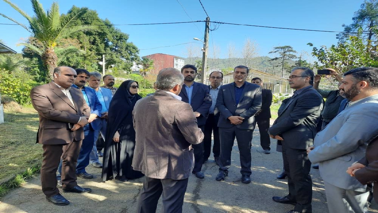 احیا  موزه ابریشم و موسسه تحقیقات گل در لاهیجان