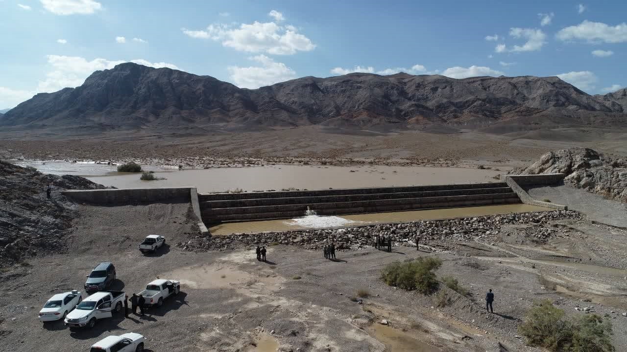 ترمیم بند‌های خاکی روستای فیض آباد پس از ۴۰ سال