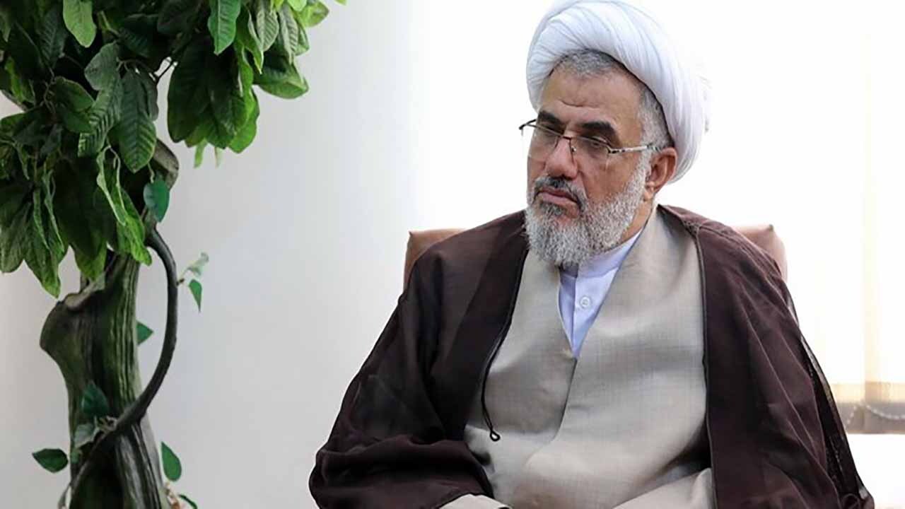 نماینده ولی فقیه در هرمزگان کاندیدای مجلس خبرگان نشد