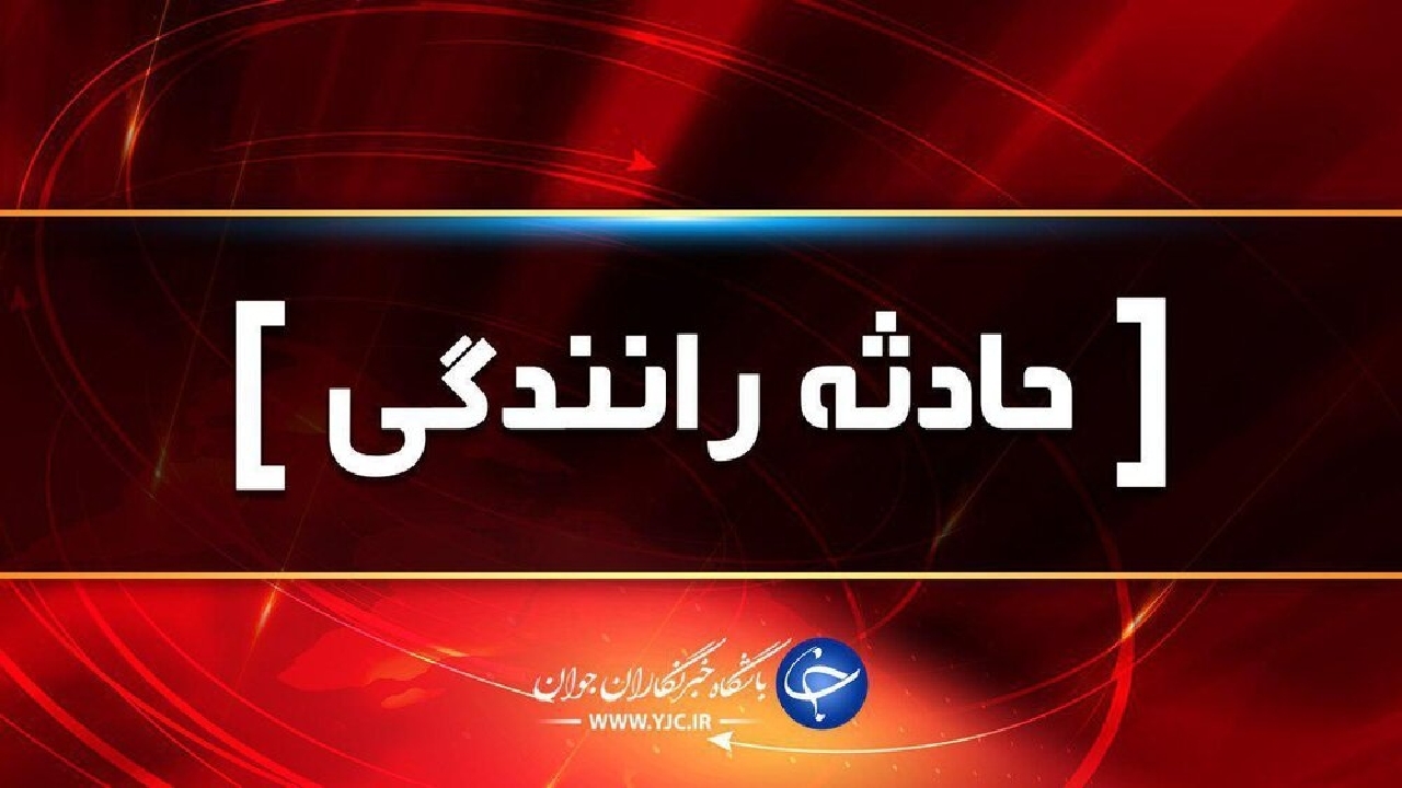 برخورد پژو ۲۰۶ با درخت در دوربرگردان پاسداران/ واژگونی موتورسیکلت در خیابان امیرکبیر