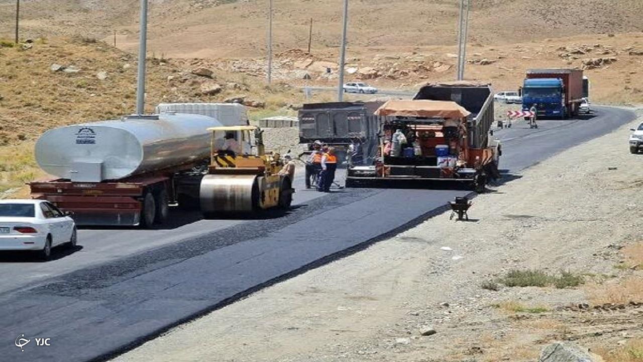 روکش آسفالت بیش از ۵۰۰ کیلومتر از محور‌های ارتباطی آذربایجان‌غربی