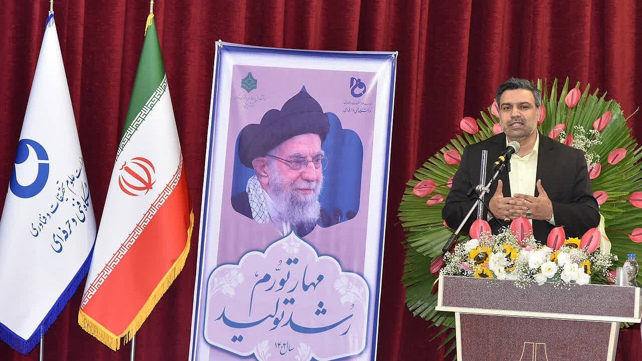 لزوم تدوین نقشه راهی برای دانشگاه کرمان در رشته‌های مورد نیاز صنعت