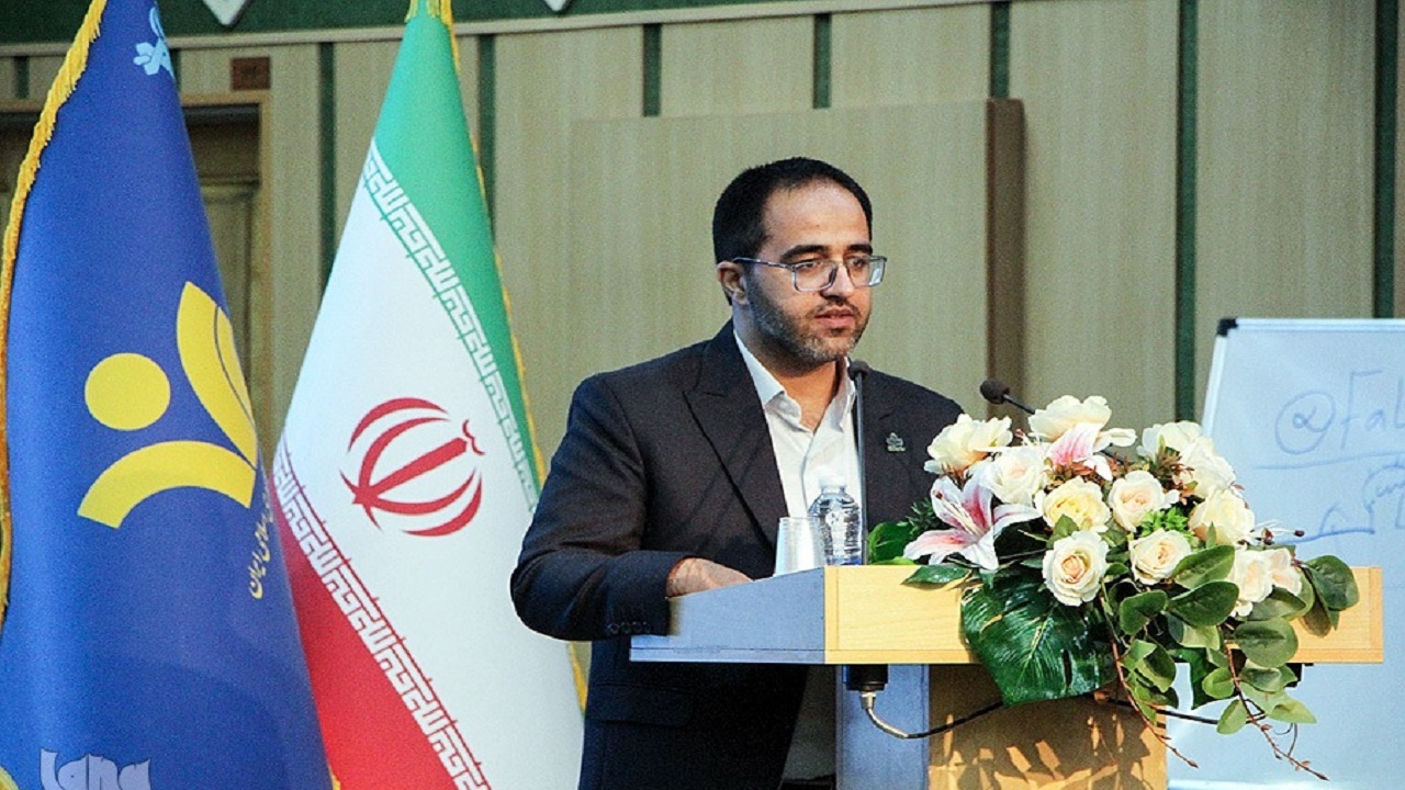 نابودی خانواده از اهداف دشمن است