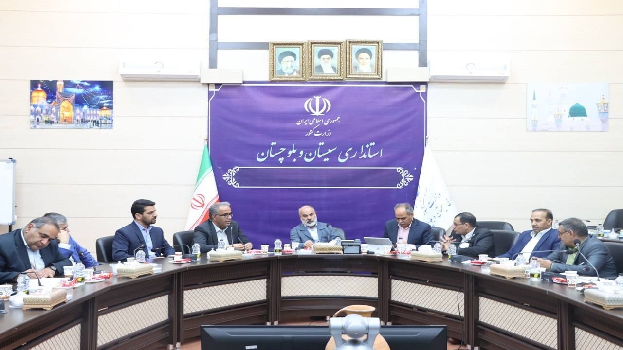 زمینه حضور سرمایه گذاران بومی در سیستان و بلوچستان فراهم شود