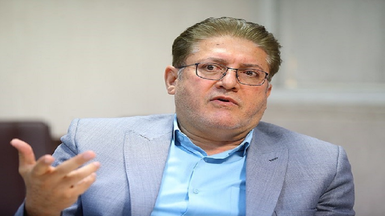 مدال خادم فرهنگ عمومی بر گردن میراث‌داران ارزش‌های ایرانی اسلامی