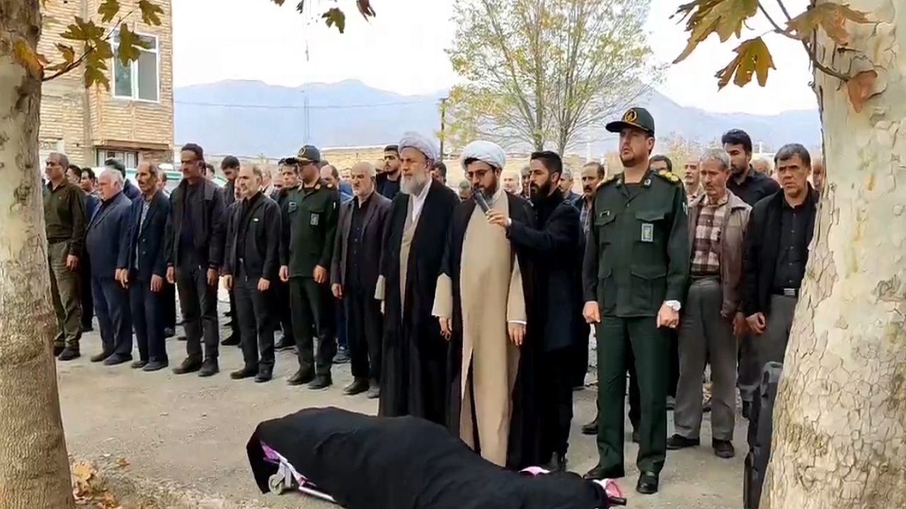 تشییع پیکر مادر شهید دوران دفاع مقدس در تسوج