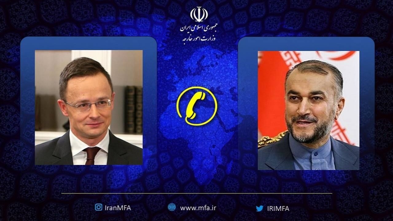 تاکید وزرای خارجه ایران و مجارستان بر توسعه مناسبات دو جانبه