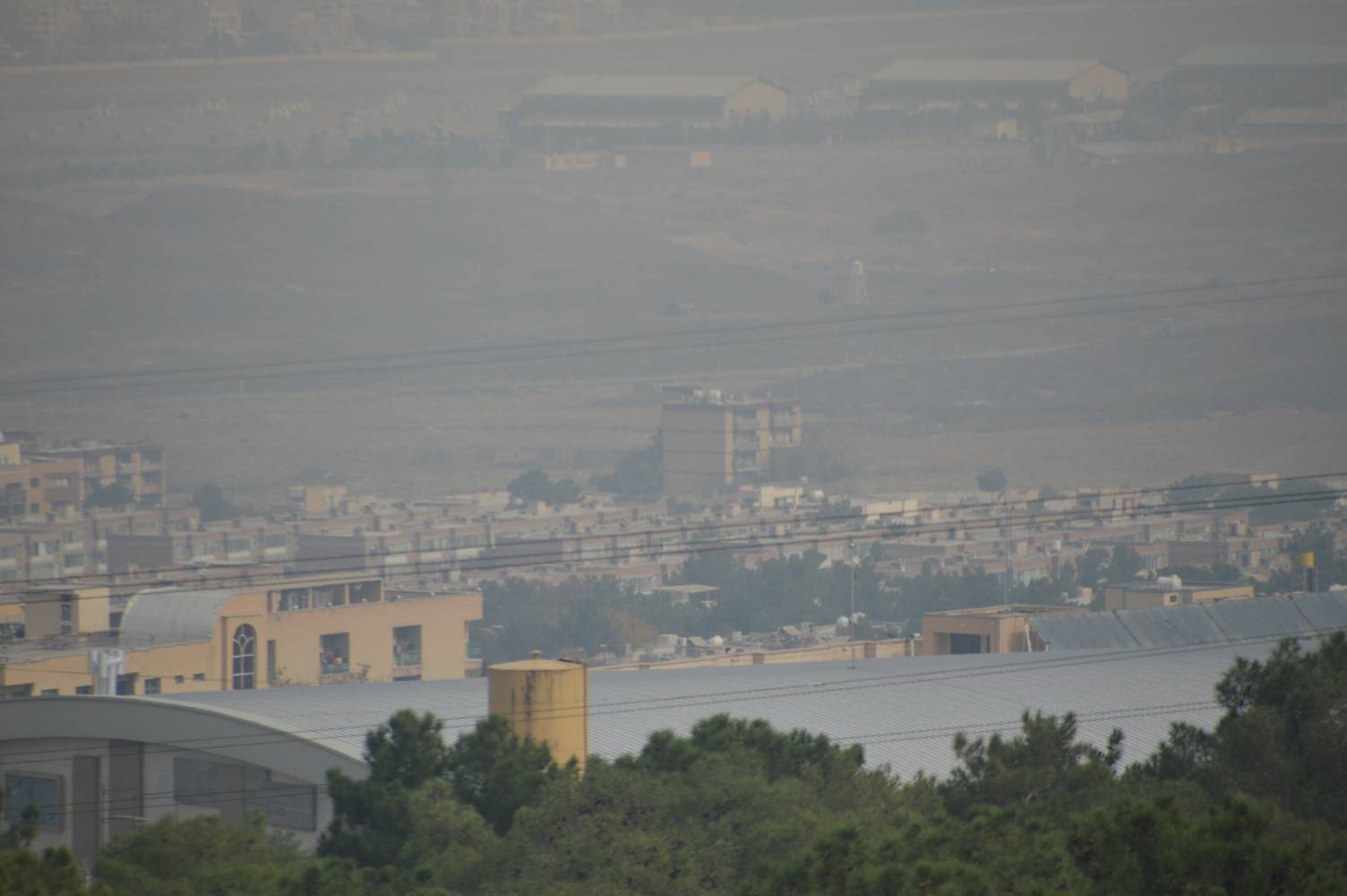 آسمان تیره شهر اصغهان