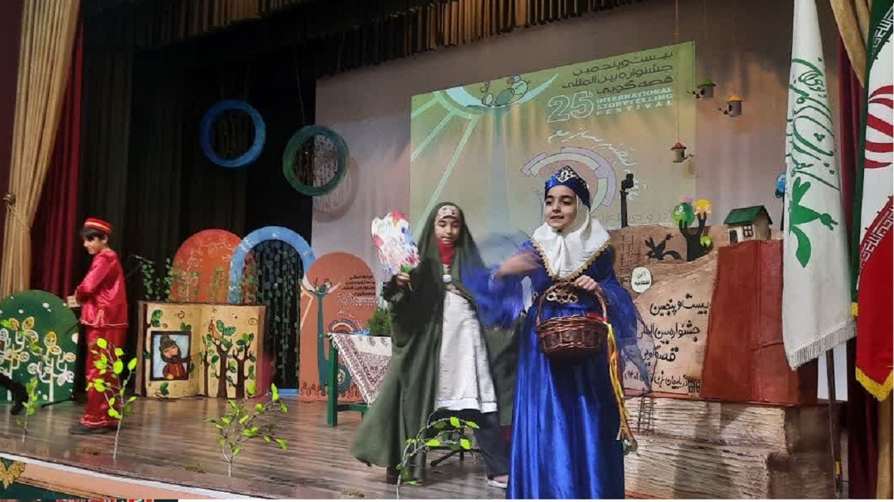 آغاز مرحله استانی جشنواره بین المللی قصه گویی در آذربایجان غربی+فیلم