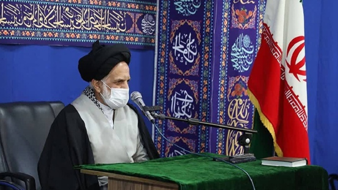اعزام اولین کاروان «راهیان پیشرفت» حوزه‌های علمیه کشور از قم به هرمزگان