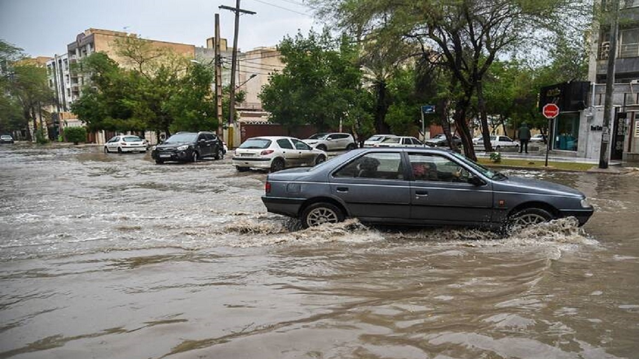 هشدار سیل و توفان در ۹ استان/ آماده‌باش هلال‌احمر