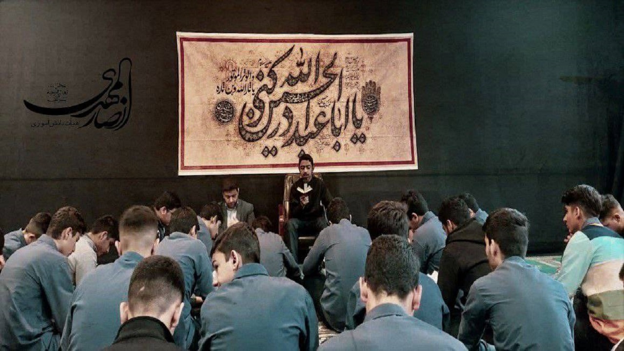 اجرای ویژه برنامه های متنوع قرآنی به میزبانی دانش آموزان دبیرستان ایرانشهر + تصاویر