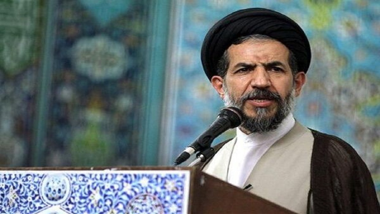 نماز جمعه به امامت حجت‌الاسلام ابوترابی‌فرد اقامه می‌شود
