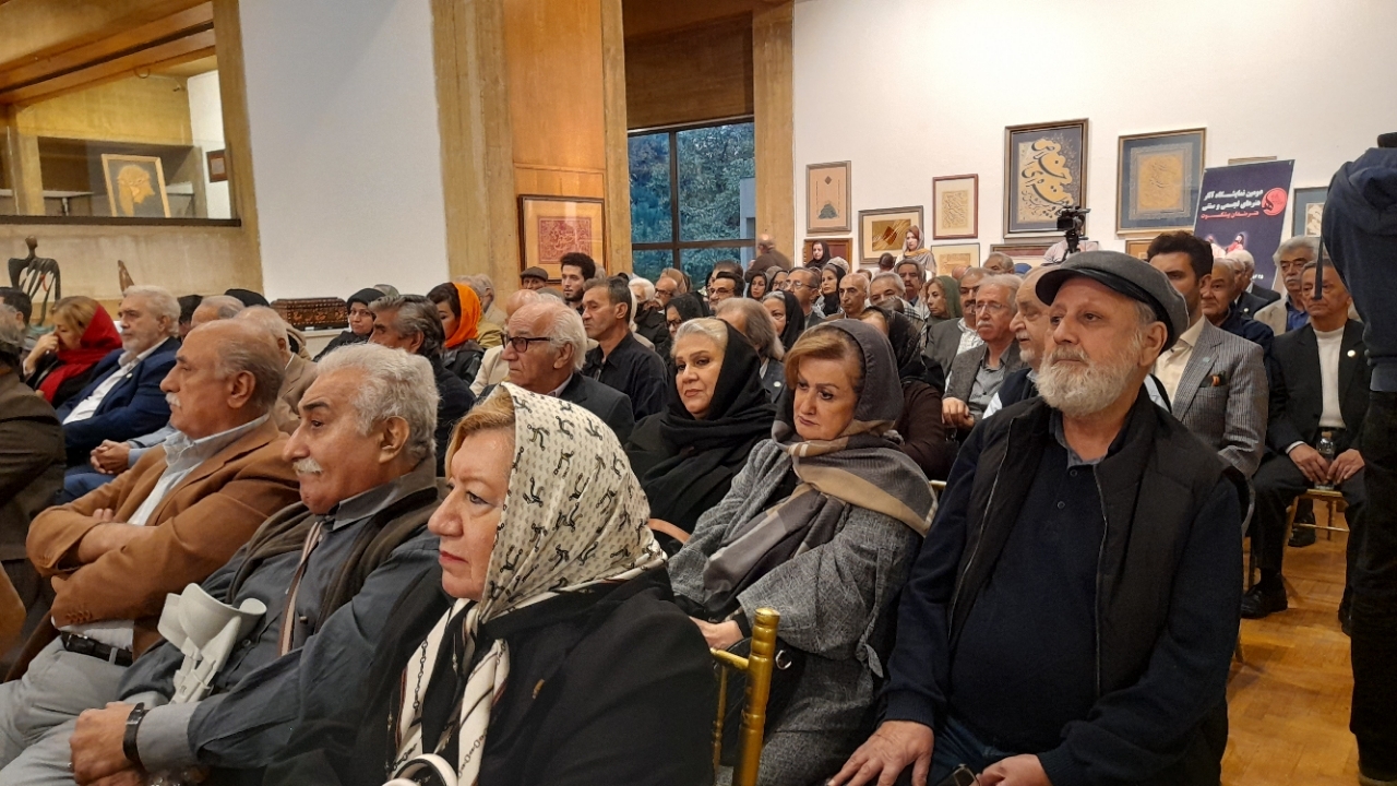 حضور ۲۰۰ اثر هنری در دومین نمایشگاه هنر‌های تجسمی و سنتی فرهنگسرای نیاوران