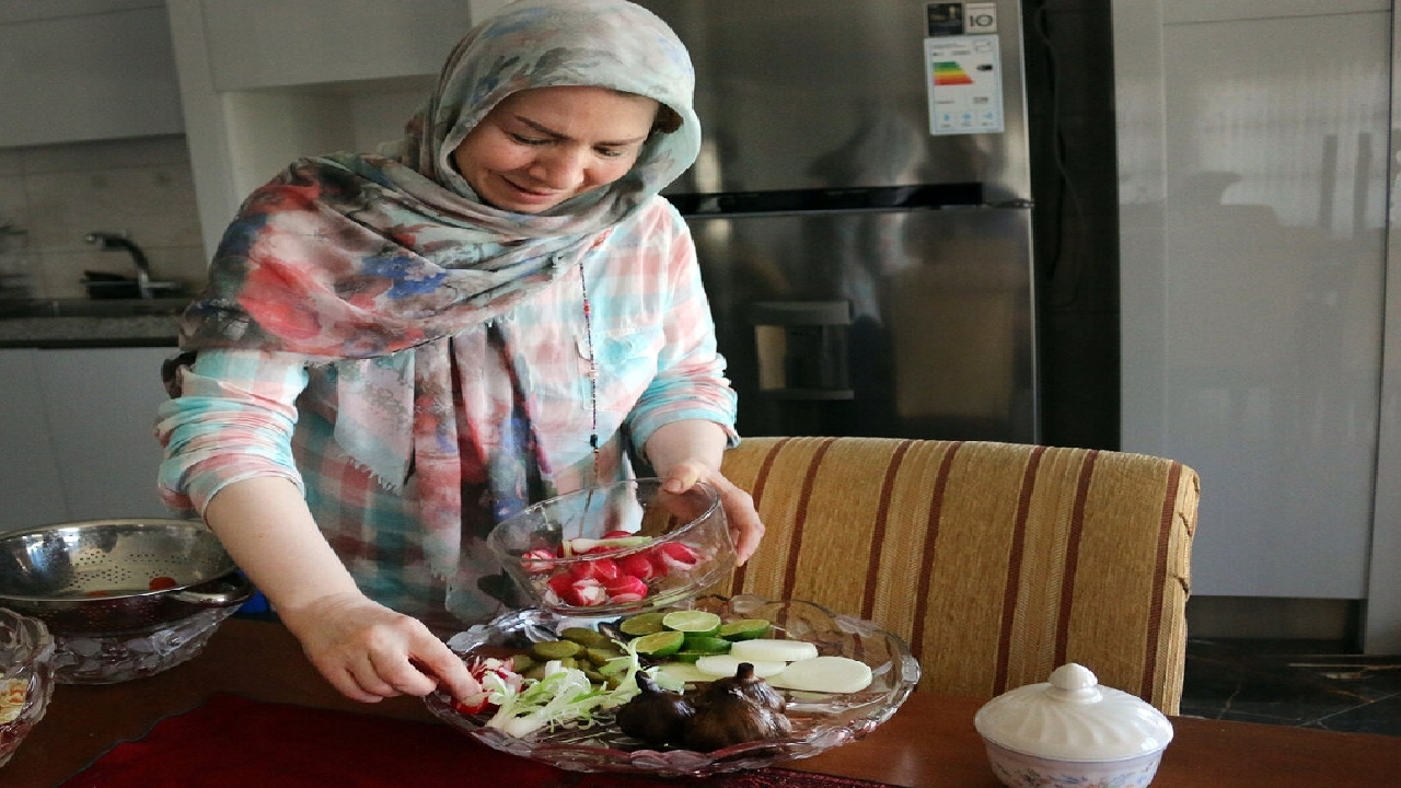 خانه‌داری، خانه‌نشینی نیست