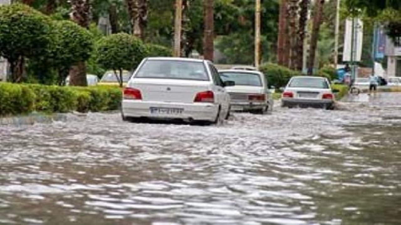 آبگرفتگی برخی مناطق اهواز تا ساعت‌های آینده رفع می‌شود