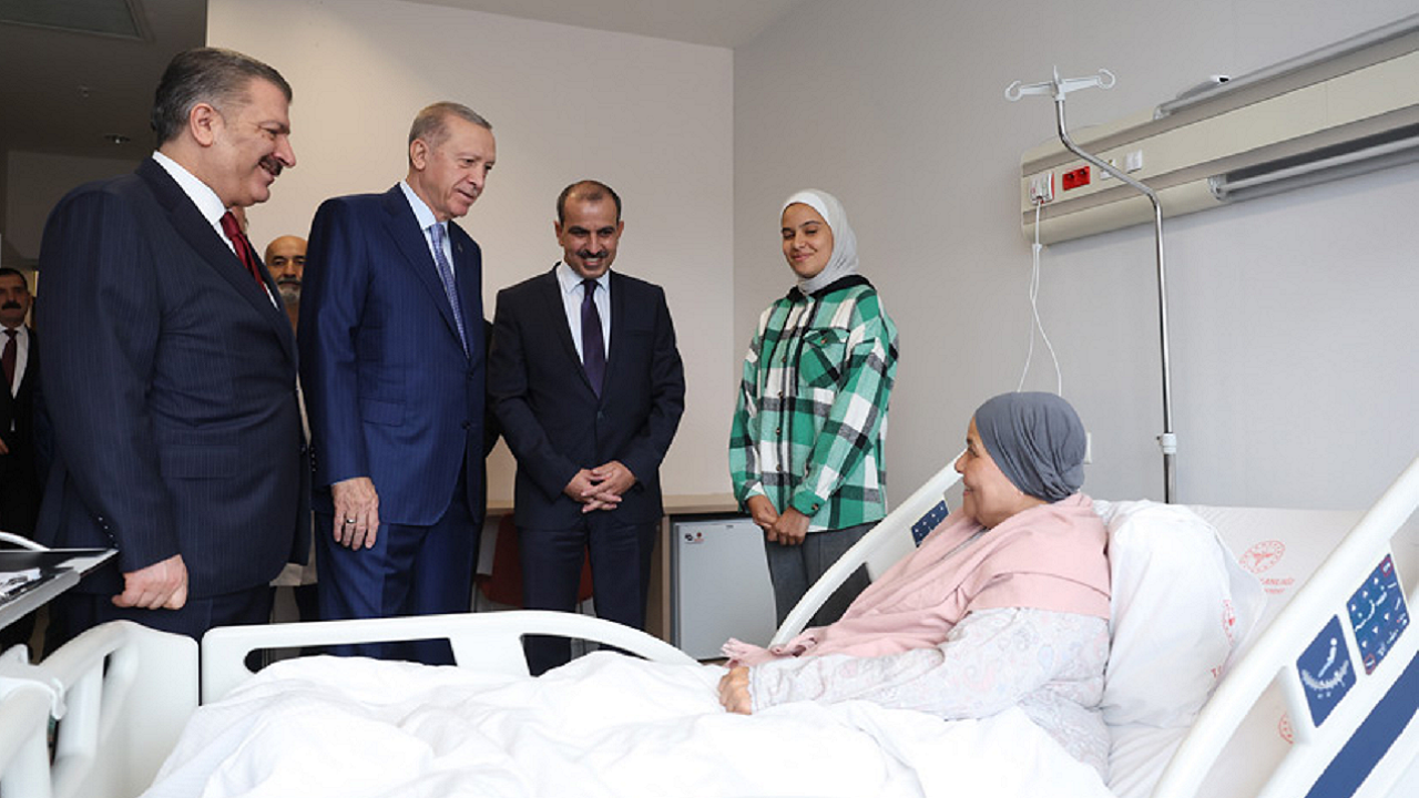 اردوغان به عیادت بیماران فلسطینی مبتلا به سرطان رفت + تصاویر