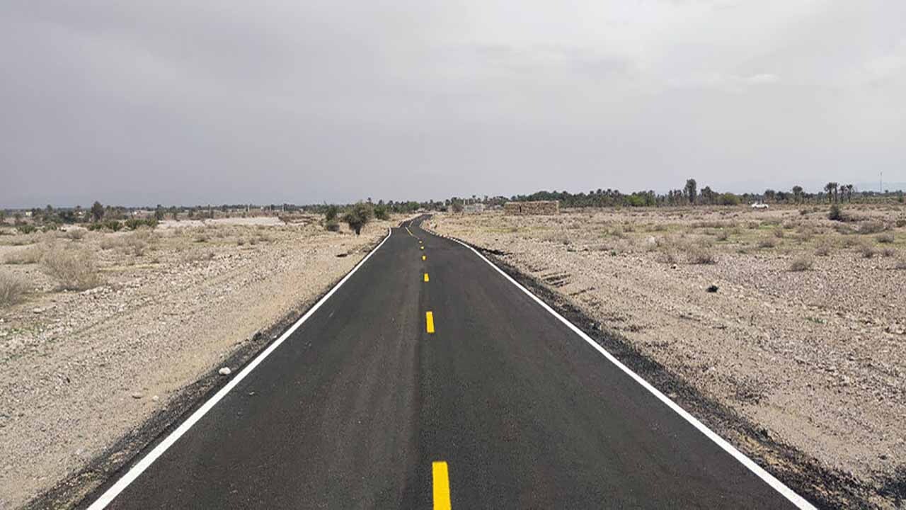 آسفالت بیش از پنج‌هزار کیلومتر از راه‌های روستایی هرمزگان 