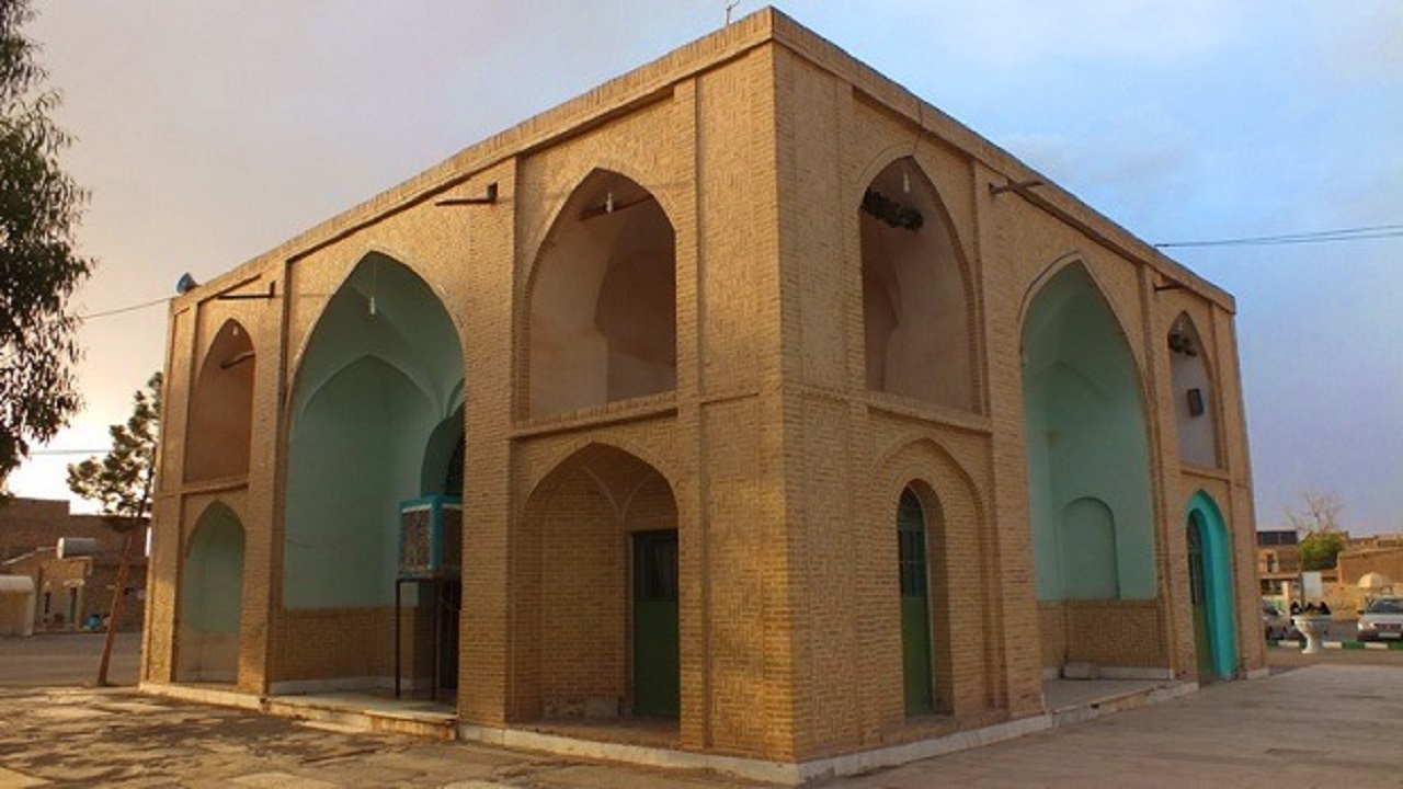 آستان پنج امامزاده جمکران بهسازی می‌شود