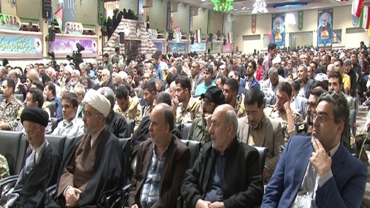 گرامیداشت شهادت شهیدان زین‌الدین و ۶ هزار و ۹۰ شهید استان قم