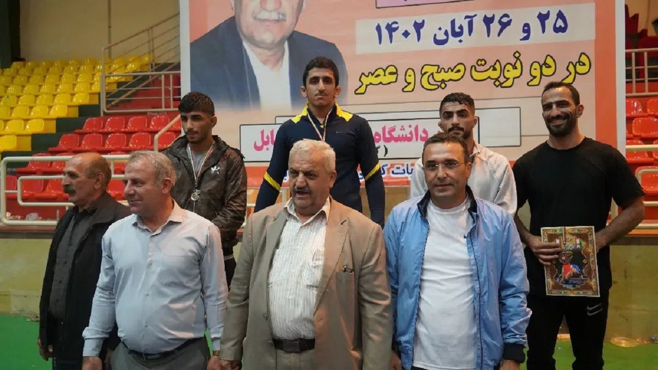 جویبار فاتح کشتی آزاد بزرگسالان مازندران