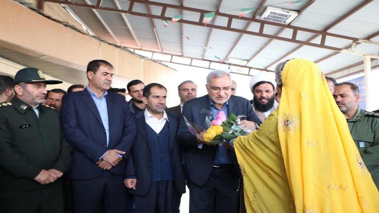 دومین سفر وزیر بهداشت به چهارمحال و بختیاری در سال ۱۴۰۲ به روایت تصویر