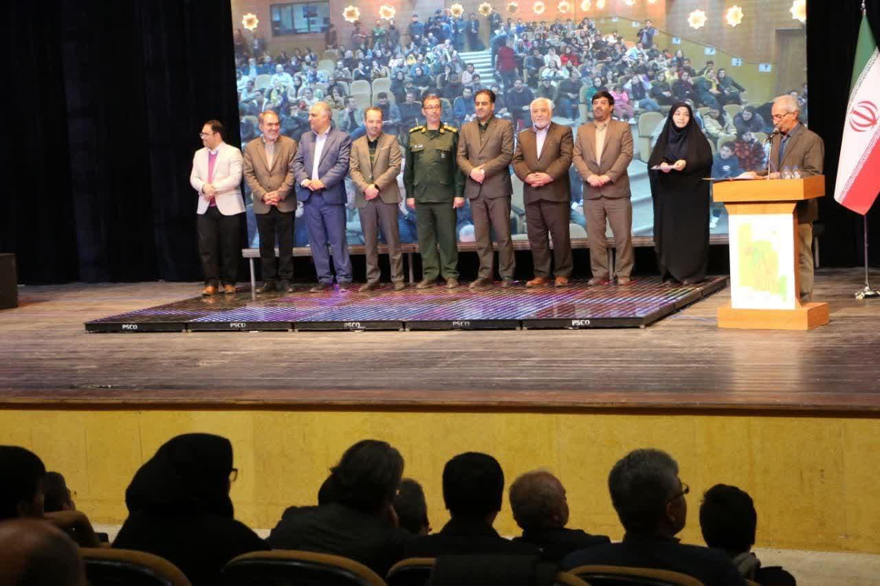 نمایش «اخته» جوایز جشنواره تئاتر استان اردبیل را درو کرد