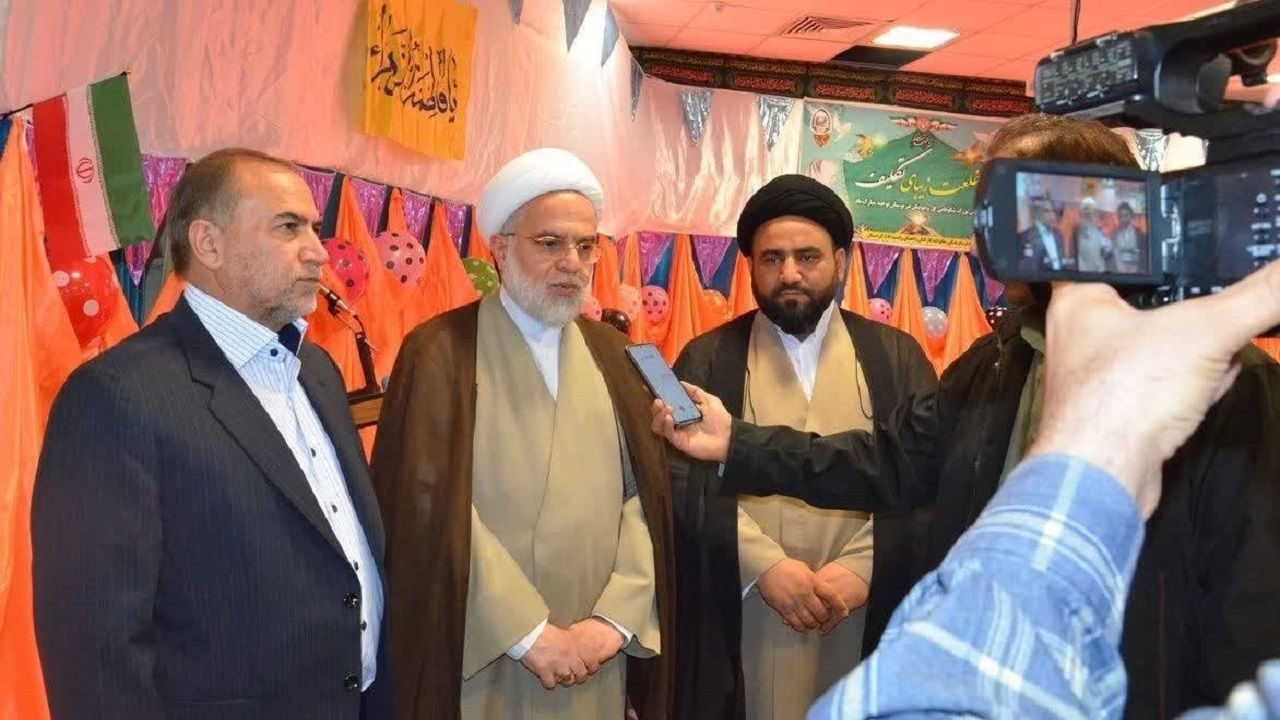 نیروی انتظامی یک پشتوانه بزرگ و مهم برای کشور است