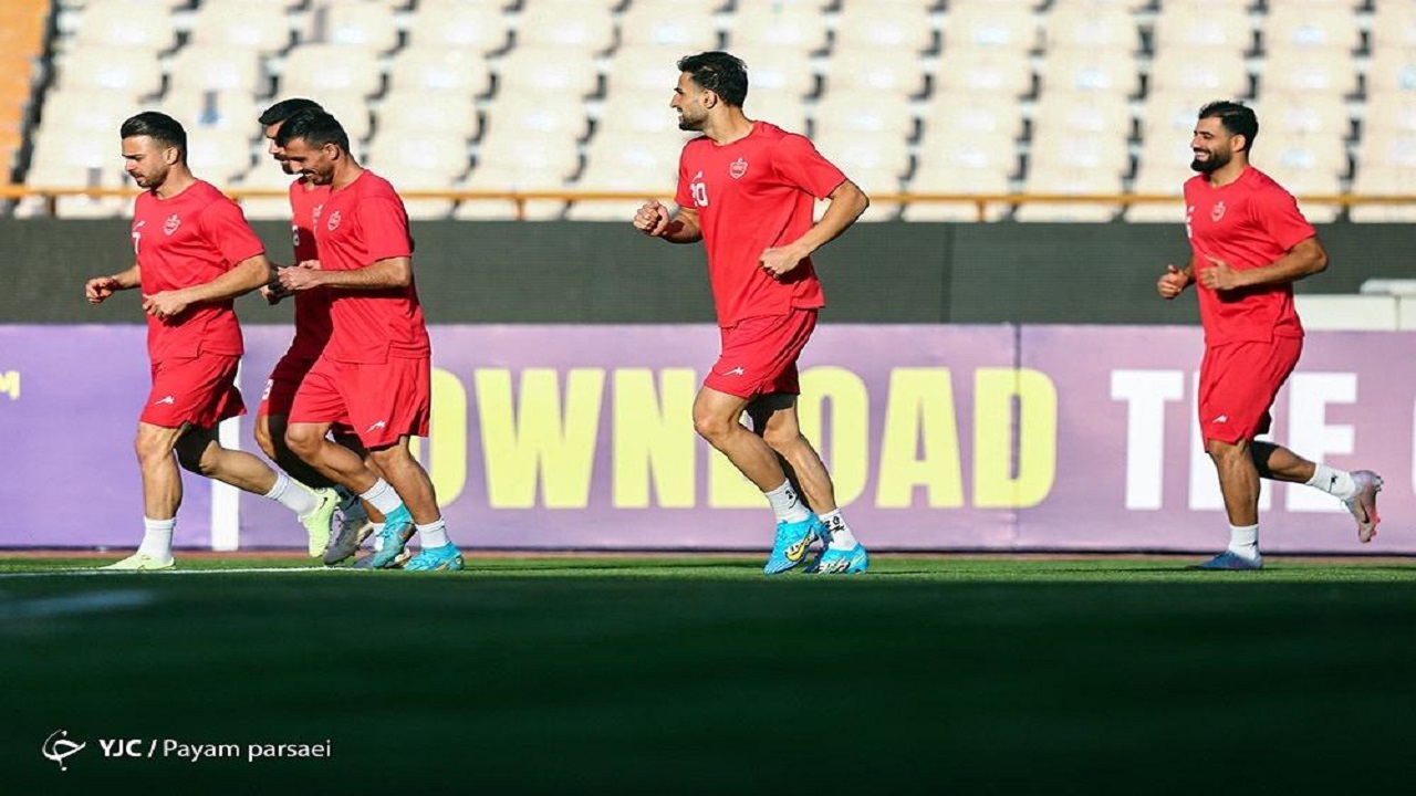 جدال پرسپولیس و نساجی در دیدار دوستانه