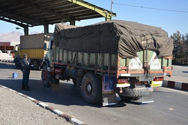 کشف بیش از ۲۶ هزار لیتر سوخت قاچاق در نرماشیر 