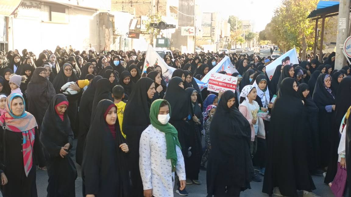 شهرستان های کرمان در محکومیت جنایات غزه راهپیمایی کردند+عکس