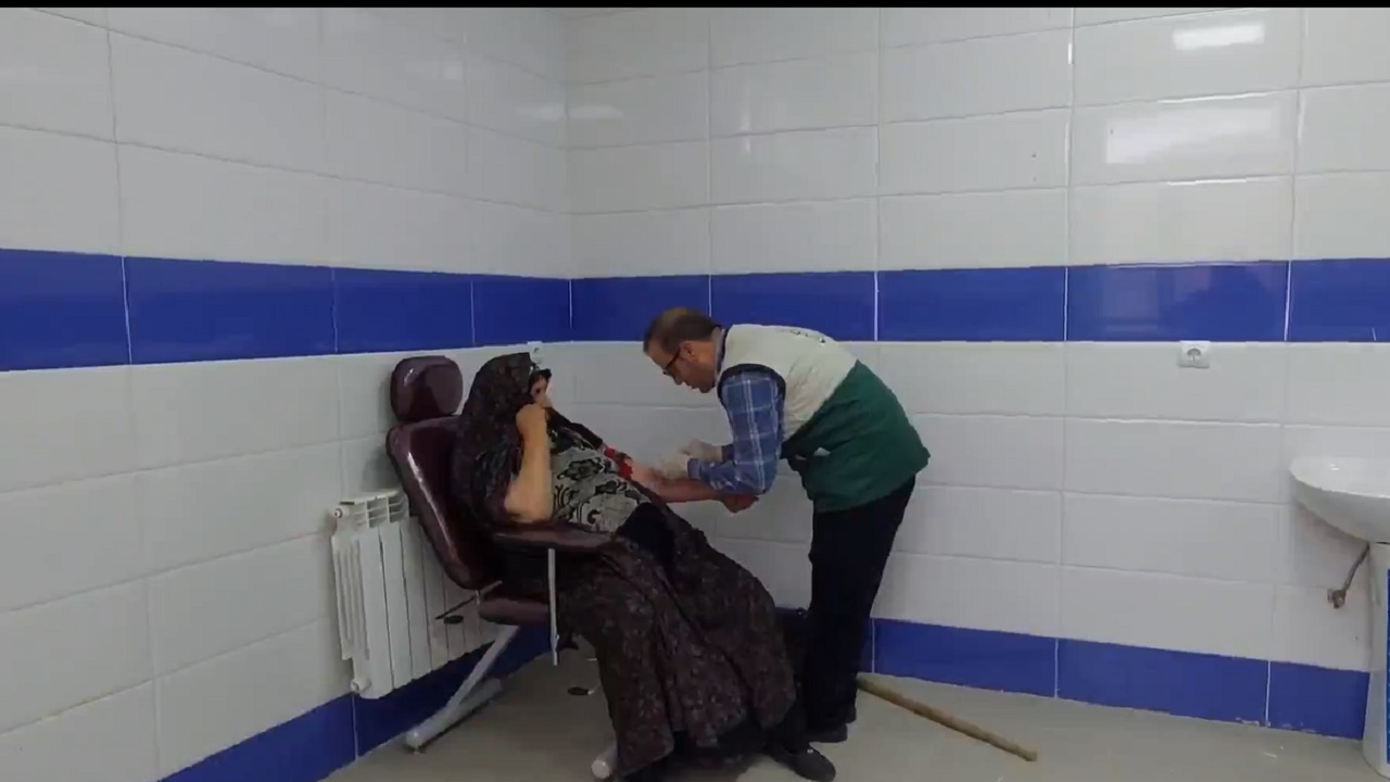 اردوی یک روزه جهادی پزشکی در مرکز خدمات جامع سلامت شهید خلیلی مولان