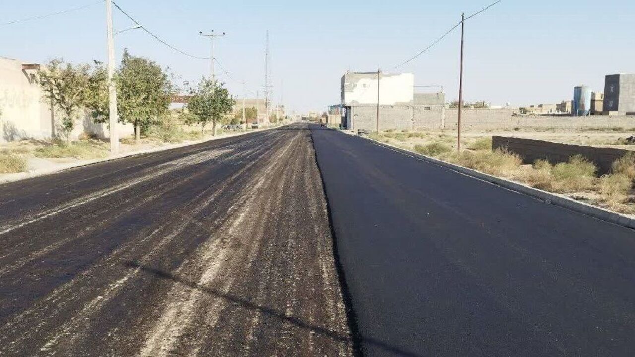 ۷۰۰ تن قیر رایگان در راستای محرومیت‌زدایی در گناباد توزیع شد