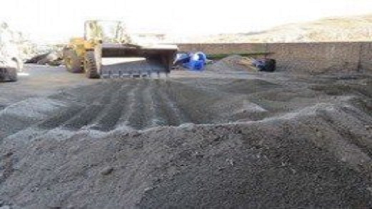 ذخیره سازی ۸۰۰ تن شن و نمک در بازفت