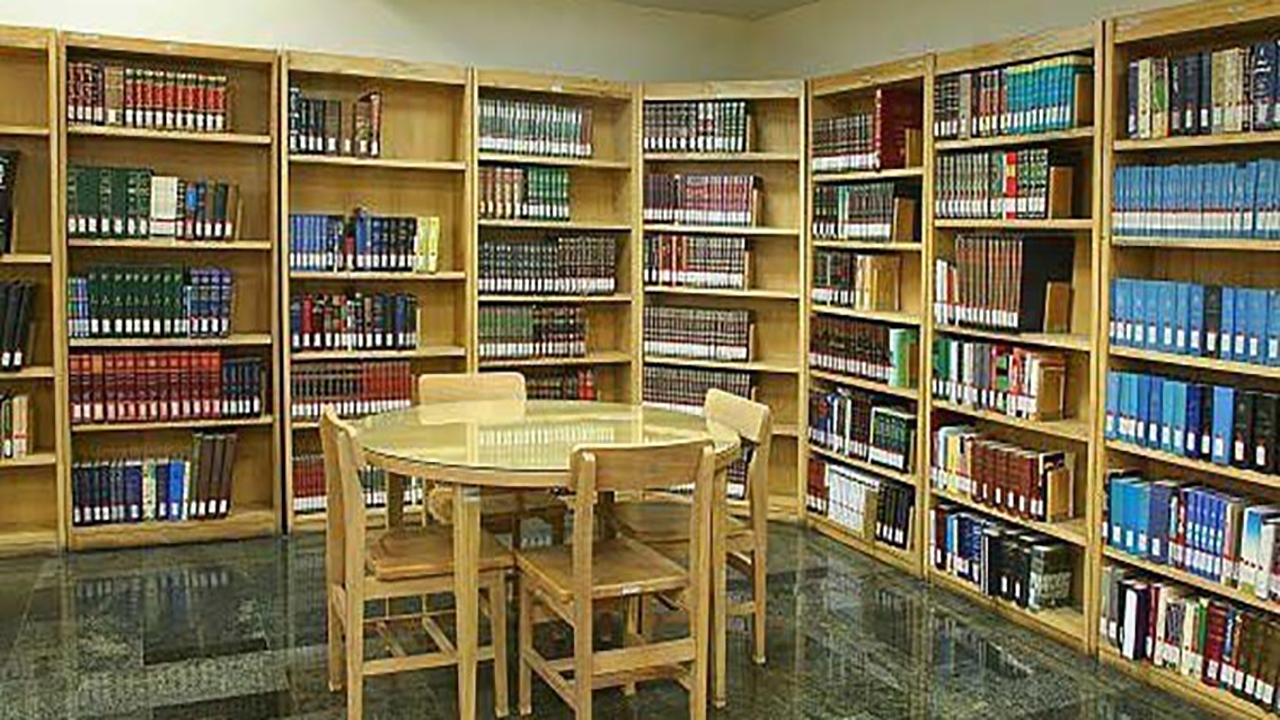 آغاز طرح سفیران کتاب در جزیره هرمز